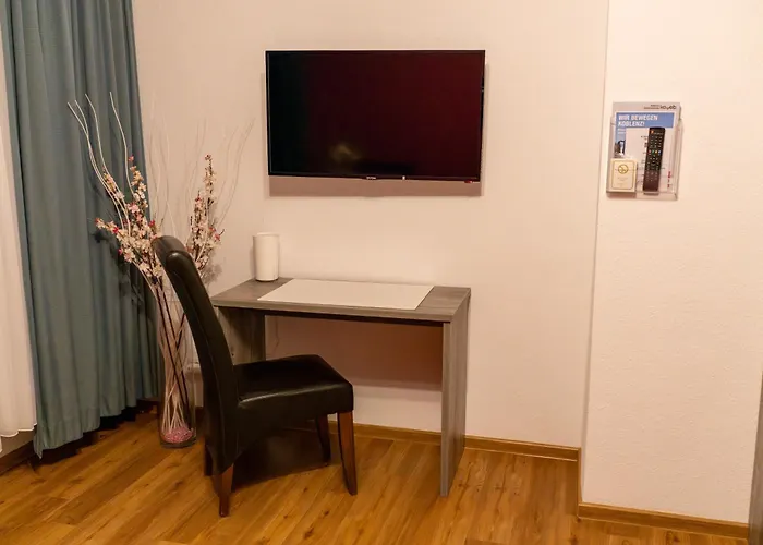 Rheinmeetsmosel Rheinufer Deutsches Eck * コブレンツ